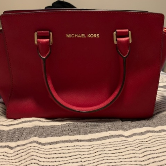 Michael Kors Purse - Picture 1 of 4